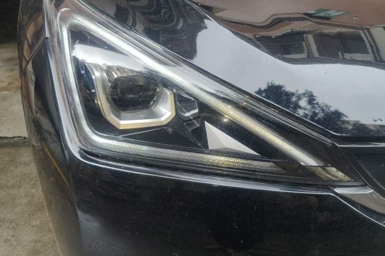 Used AION Trumpchi GE3 2018 530 Internet Premium Edition
