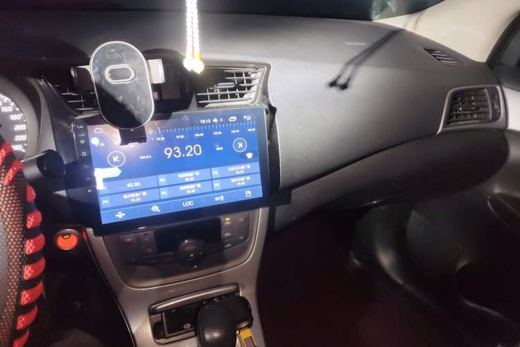 Used Nissan Sylphy 2014 1.6XV CVT Deluxe Edition
