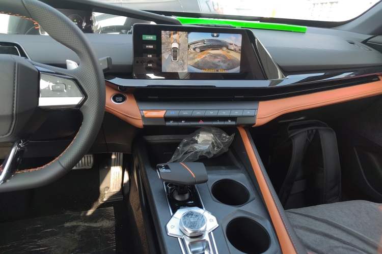 Used Changan UNI-V 2024 2.0T High-Performance Version