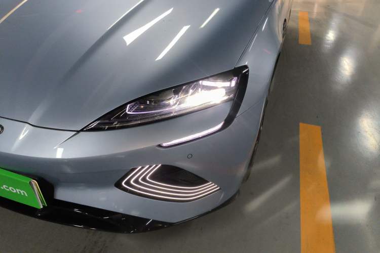 Used BYD Seal 2022 650 km All-Wheel-Drive Performance Version
