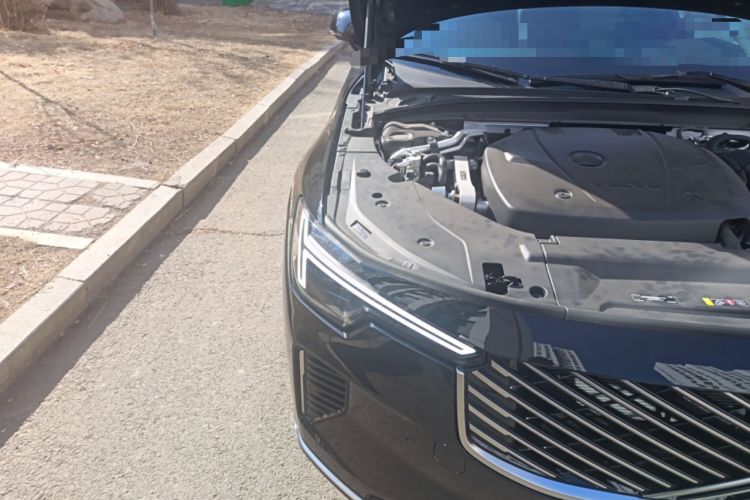 Used Volvo S90 New Energy 2026 Plug-in Hybrid Four-Wheel Drive Long-Range Luxury Smart Edition