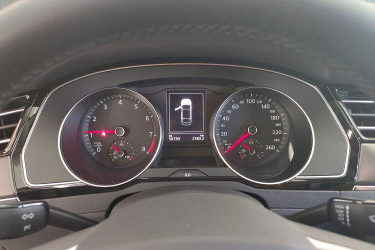 Used Volkswagen Magotan 2020 330TSI DSG Leading Model Instrument Cluster