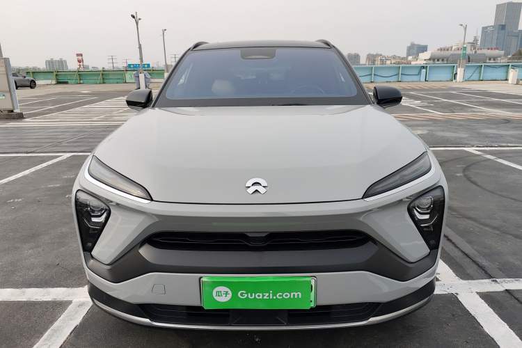 Used Nio ES6 2022 75 kWh Sport Edition Front