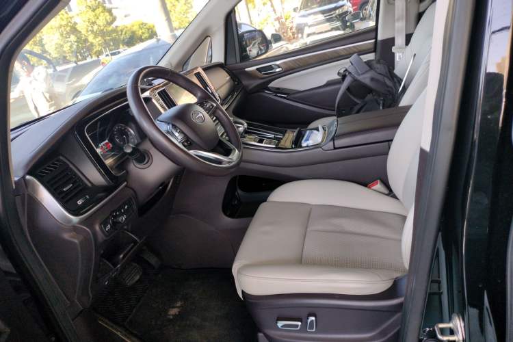 Used GAC Trumpchi M8 2021 Lingxiu Series 390T Deluxe Edition Left Front Seat