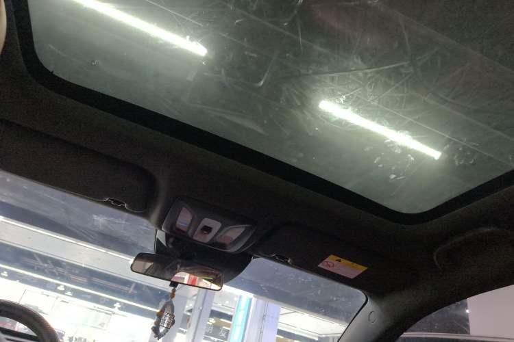 Used Changan UNI-T 2020 1.5T Prestige Version
