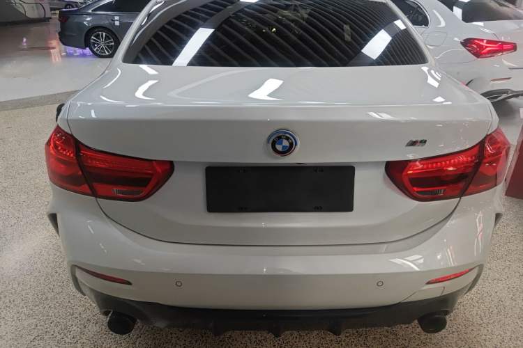 Used BMW 1 Series 2022 125i M Sport Night Edition
