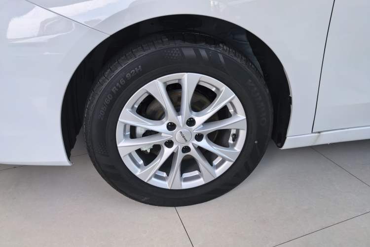 Used Roewe i5 2026 Model 1.5L CVT Luxury Version