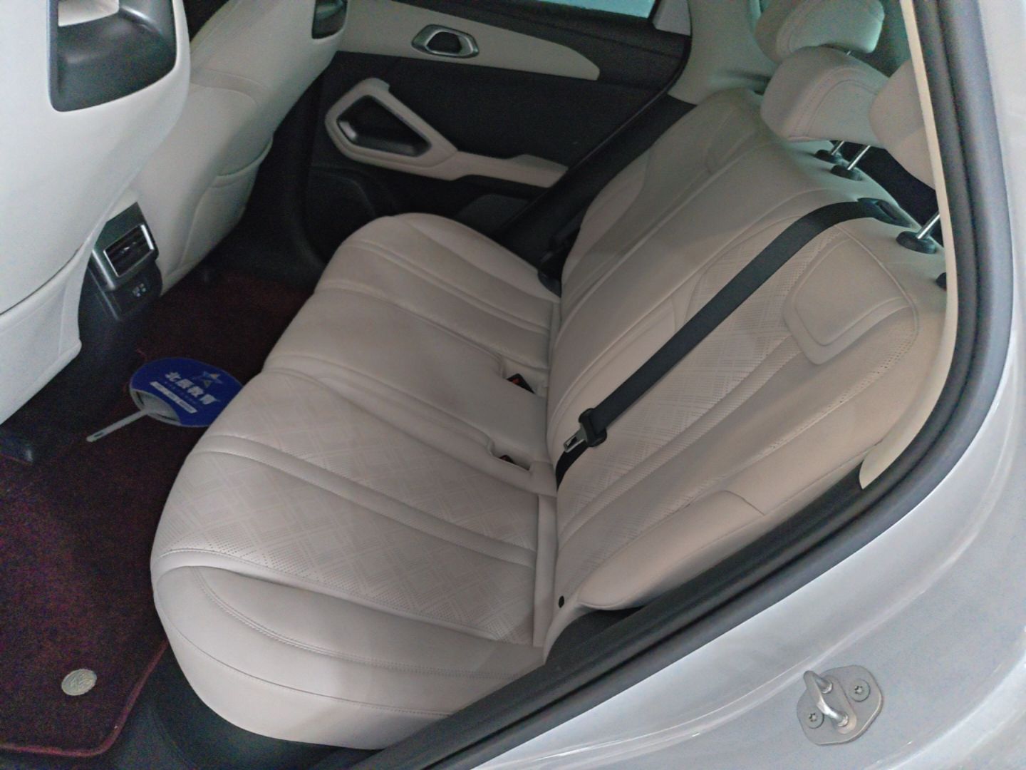BYD Yuan UP 2025 Intelligent Driving Version 401 km Leading Edition — снимка 20