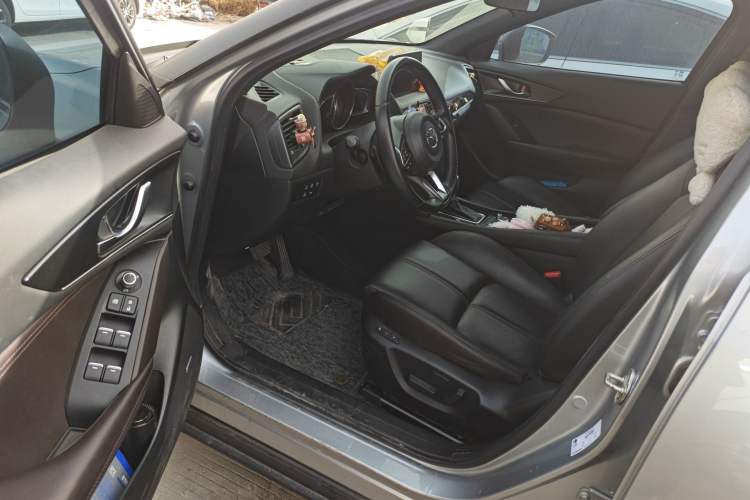 Used Mazda CX-4 2021 2.5L Automatic All-Wheel Drive Blue Sky Passion Edition