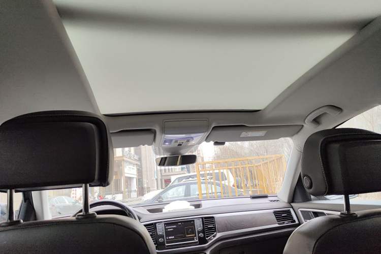 Used Volkswagen Teramont 2017 330TSI Two-Wheel-Drive Luxury Edition