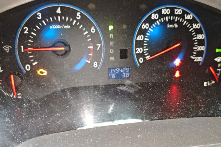 Used Mazda 8 2011 2.3L Ultimate Edition Odometer Close Up