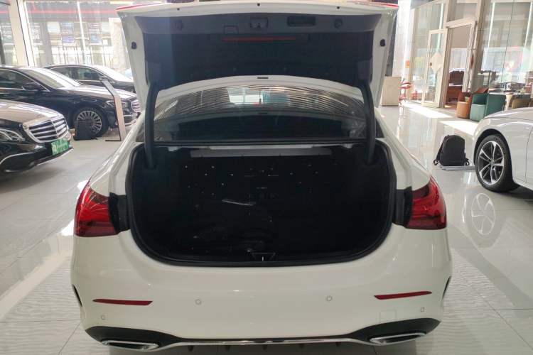 Used Mercedes-Benz A-Class 2023 A 200 L Fashion Model
