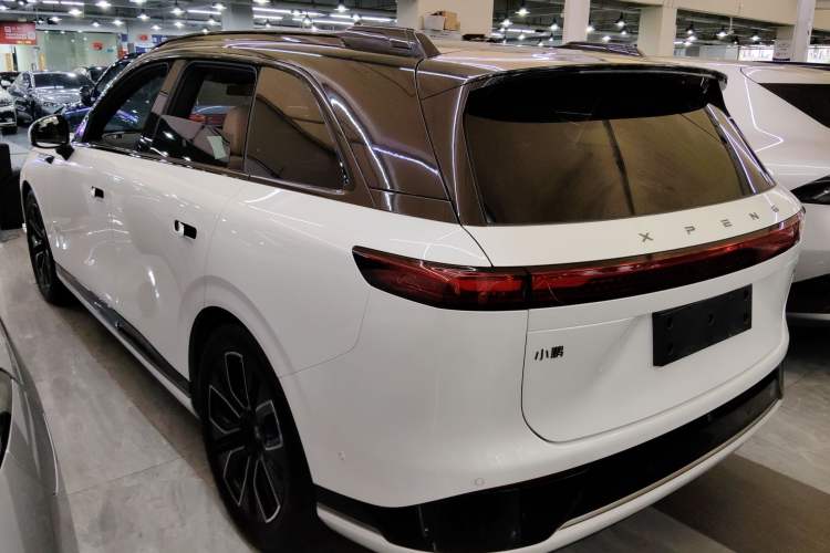 Used XPeng G9 2025 625 Long-Range Max Rear Left 45 Deg