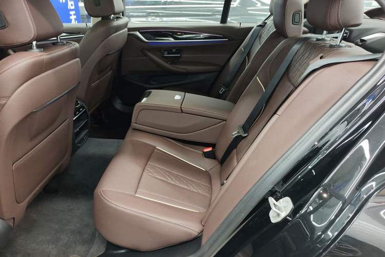 Used BMW 5 Series 2022 Second Facelift 525Li Luxury Package