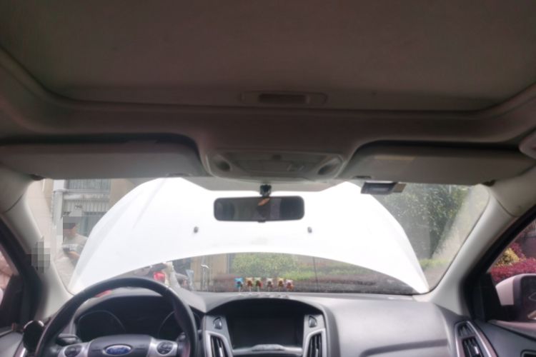 Used Ford Focus 2012 Sedan 1.6L Automatic Fashion Edition
