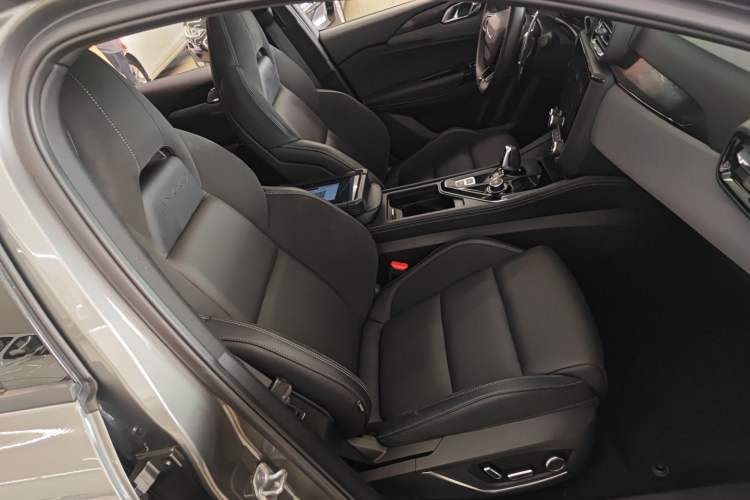 Used Lynk & Co 03 2022 1.5TD DCT JingPro