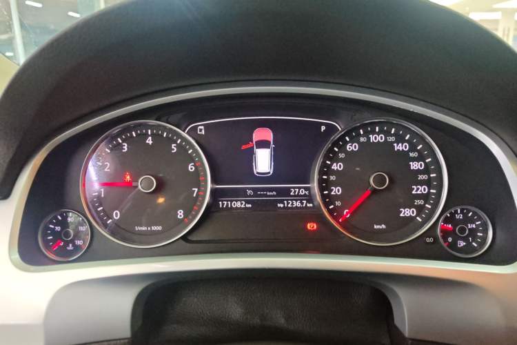 Used Volkswagen Touareg 2014 3.0 TSI New Edition