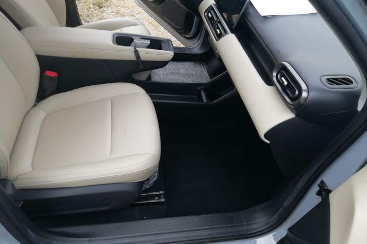 Used Wuling Bingo PLUS 2024 510 km Flagship Edition Four-Seater Version