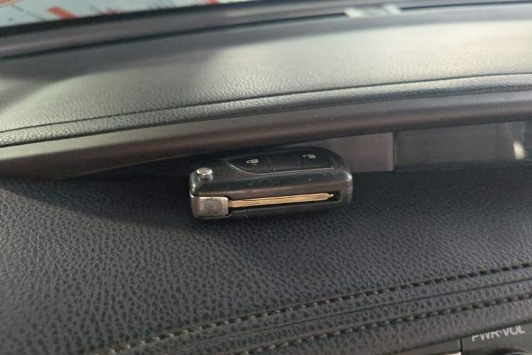 Used Toyota Highlander 2018 2.0T Four-Wheel Drive Elite Edition 7 Seats China VI Standard
