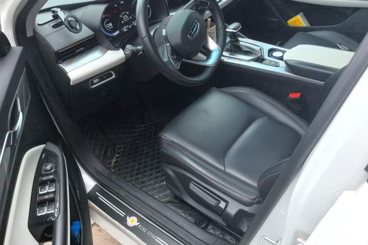 Used Geely Auto Emgrand L 2022 1.4T CVT Flagship Edition
