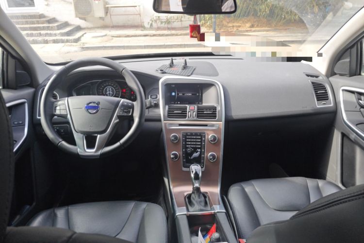 Used Volvo XC60 2017 T5 Smart Upgrade Edition
