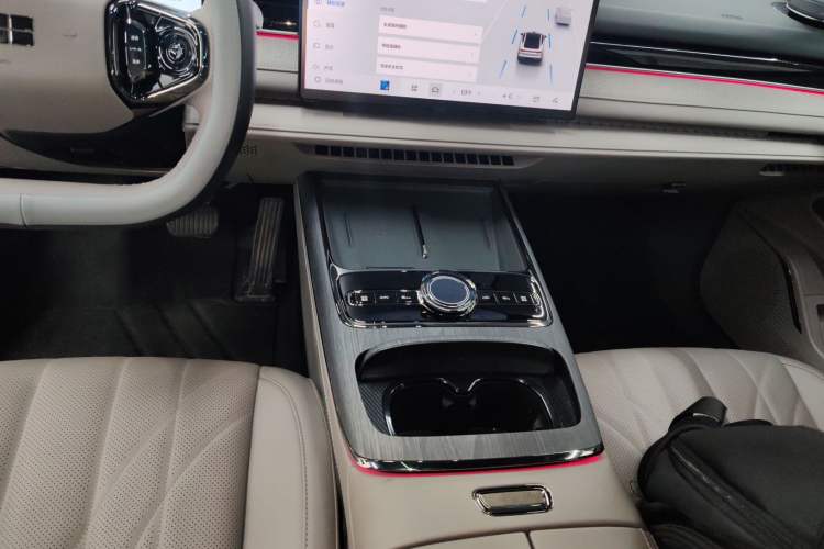 Used Geely Galaxy 8 2025 130km EM-i Deluxe Edition Gear Lever