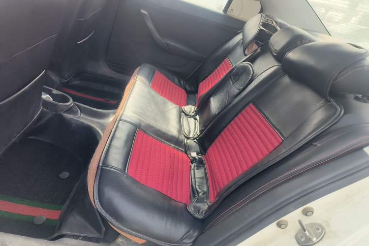 Used Volkswagen Santana 2015 1.4L Manual Fashion Edition Left Rear Seat