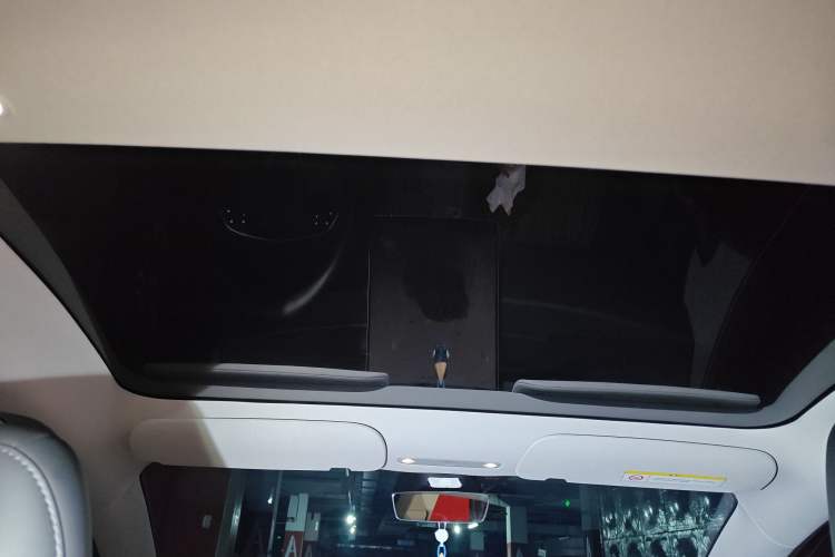 Used Tesla Model 3 2025 Rear-Wheel-Drive Version
