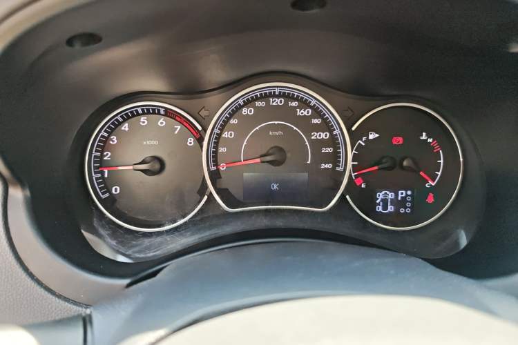 Used Renault Koleos 2012 2.5L Two-Wheel Drive Comfort Edition with Navigation