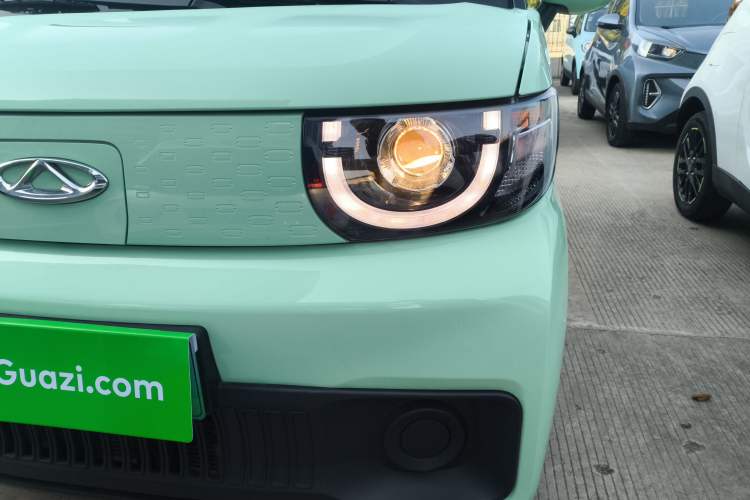 Used Chery QQ Ice Cream 2022 170km Sundae Phosphate Lithium-Ion