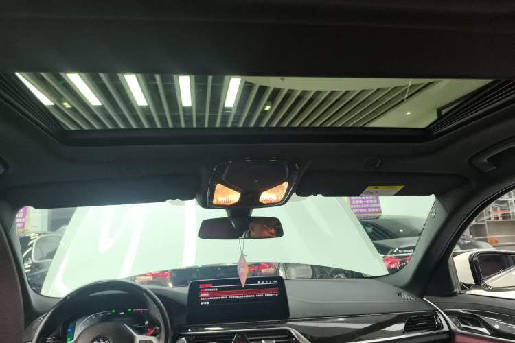 Used BMW 5 Series 2021 525Li M Sport Package