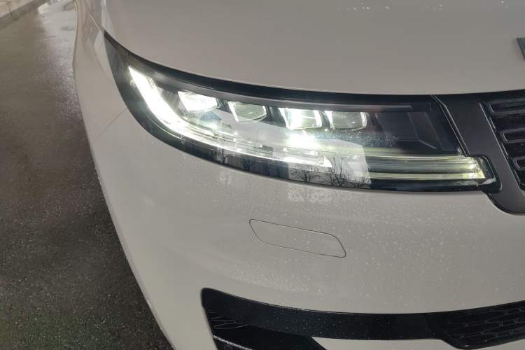 Used Land Rover Range Rover Sport 2023 400PS Dynamic SE
