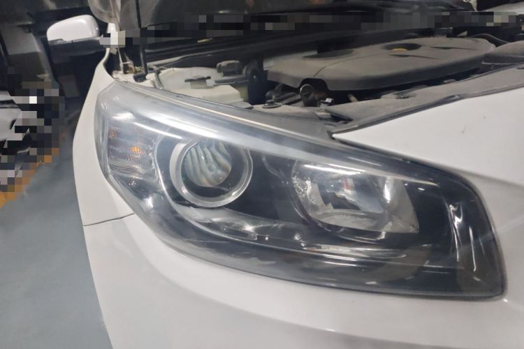 Used Kia K4 2015 1.8L Automatic GLS Special Right Front Headlight