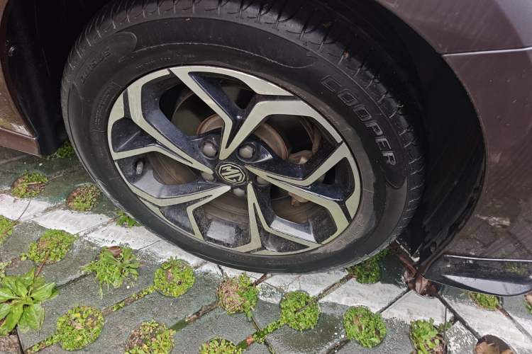 Used MG 5 2021 180 DVVT CVT Youth Luxury Edition