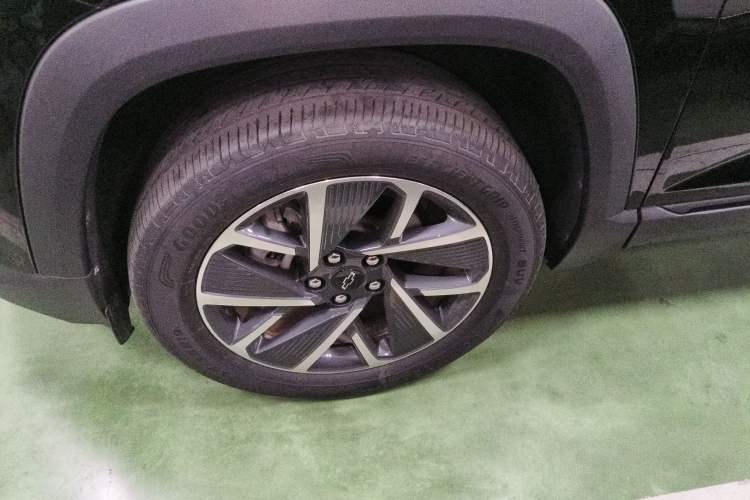 Used Chevrolet Equinox Plus 2024 102km RS Ultimate Edition
