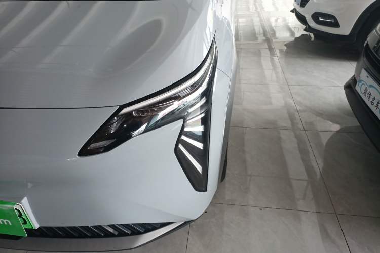 Used AION Y 2023 Younger Star Edition Left Front Headlight