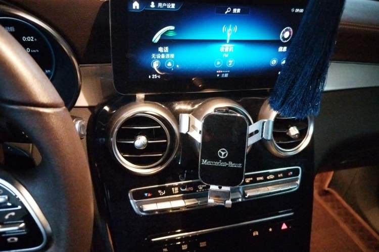 Used Mercedes-Benz GLC 2021 GLC 260 L 4MATIC Dynamic Edition
