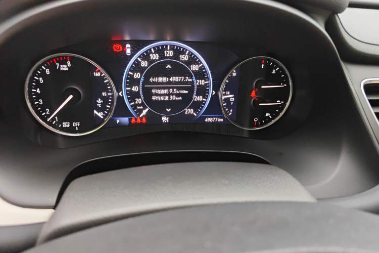 Used Buick LaCrosse 2021 Avenir Avia First-Edition Model Odometer Close Up