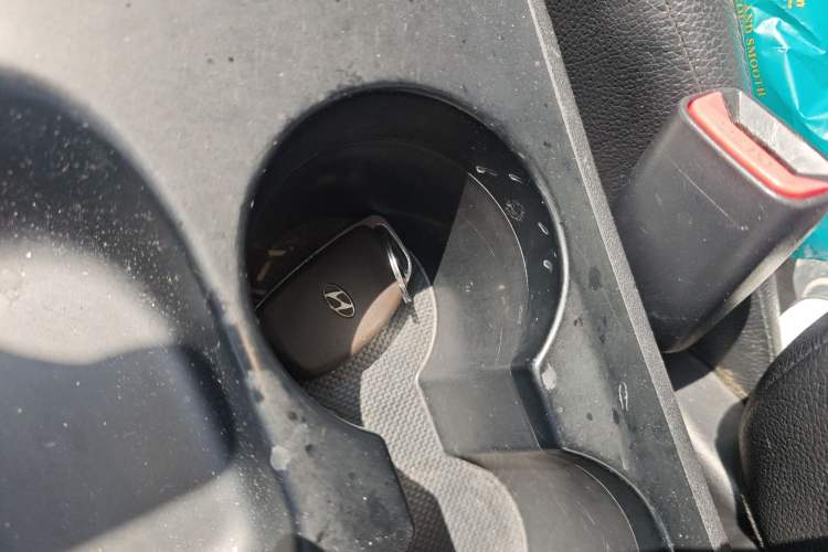 Used Hyundai ix35 2015 2.0L Automatic 2WD Smart Type China IV