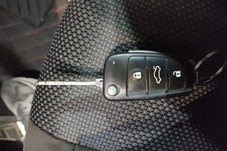 Used JAC Refine M4 2020 2.0 CTI Diesel Manual Jingrui Model China VI Standard