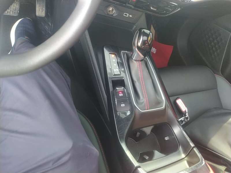 Used MG 5 2022 180 DVVT CVT Youth Luxury Edition — 13