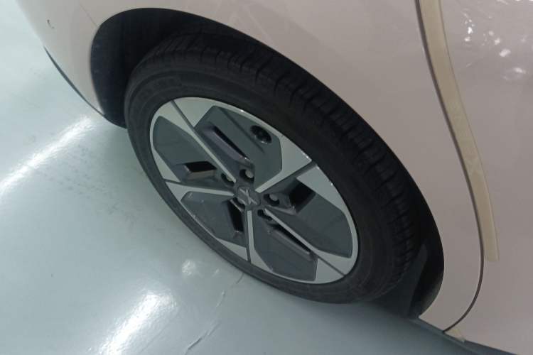 Used XPeng MONA M03 2024 620 with Ultra-Long Range