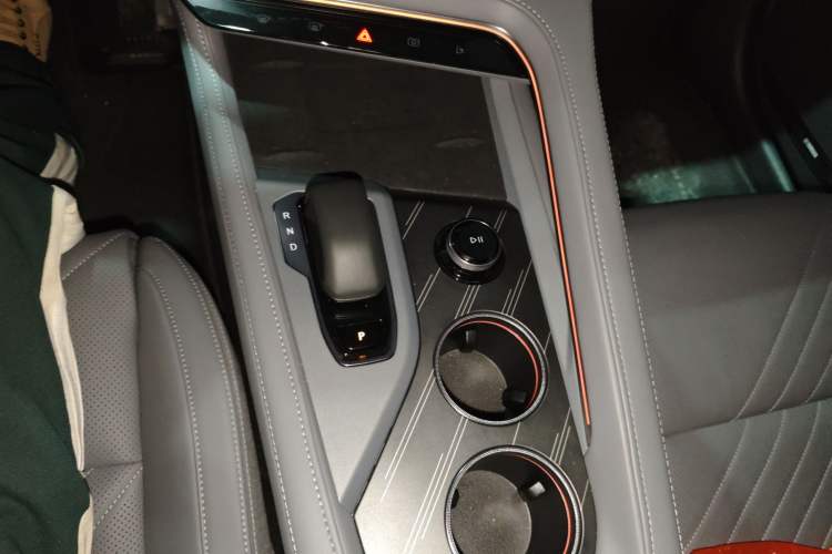 Used Zeekr 001 2025 WE Edition 100 kWh Rear-Wheel Drive