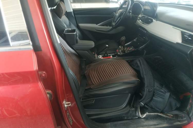 Used Baojun 530 2018 1.5T Manual Prestige Version China V