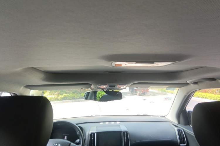 Used Hyundai ix35 2019 2.0L Automatic 2WD Zhiyong·Changxiang Edition China V Standard
