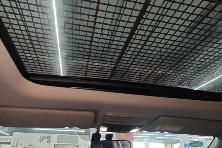 Used Honda CR-V 2019 240TURBO CVT 2WD Fashion Edition China VI Headliner