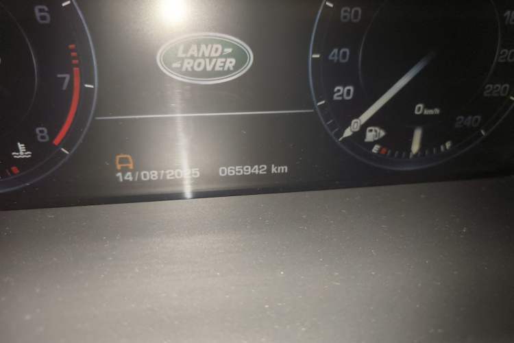 Used Land Rover Range Rover 2016 3.0 SC V6 Vogue SE Prestige Extended-Wheelbase Model
