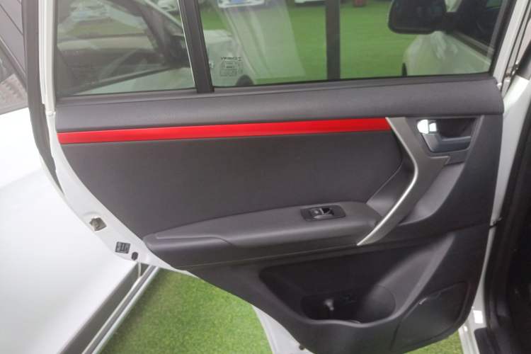 Used Chery Tiggo 3 2016 1.6L Manual ZhiShang Edition