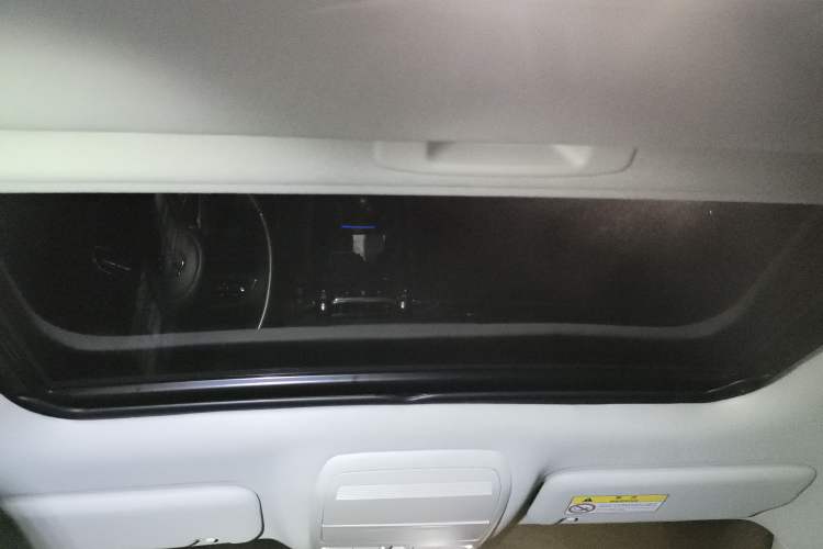 Used Mazda 3 Axela 2023 2.0L Automatic ZhiZhen Edition Headliner