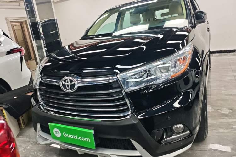 Used Toyota Highlander 2017 2.0T Four-Wheel Drive Luxury Edition 7 Seats Front